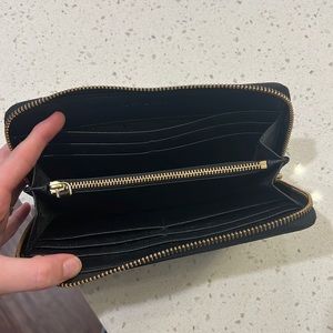 Tory Burch wallet